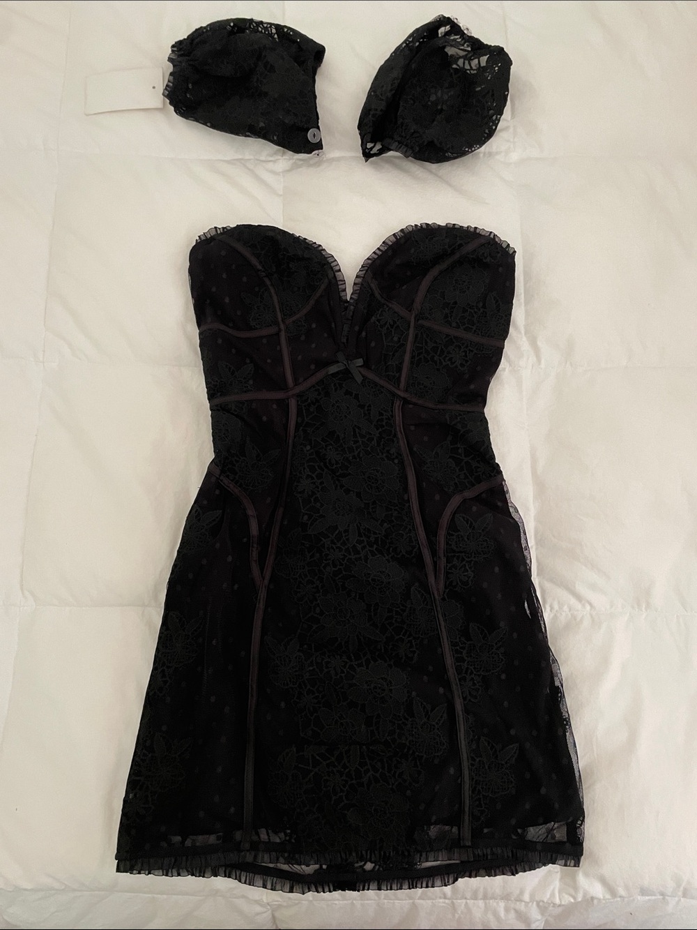 For Love and Lemons Black Lace Off-Shoulder Removable Puff Sleeve Mini Dress - Picture 3 of 4